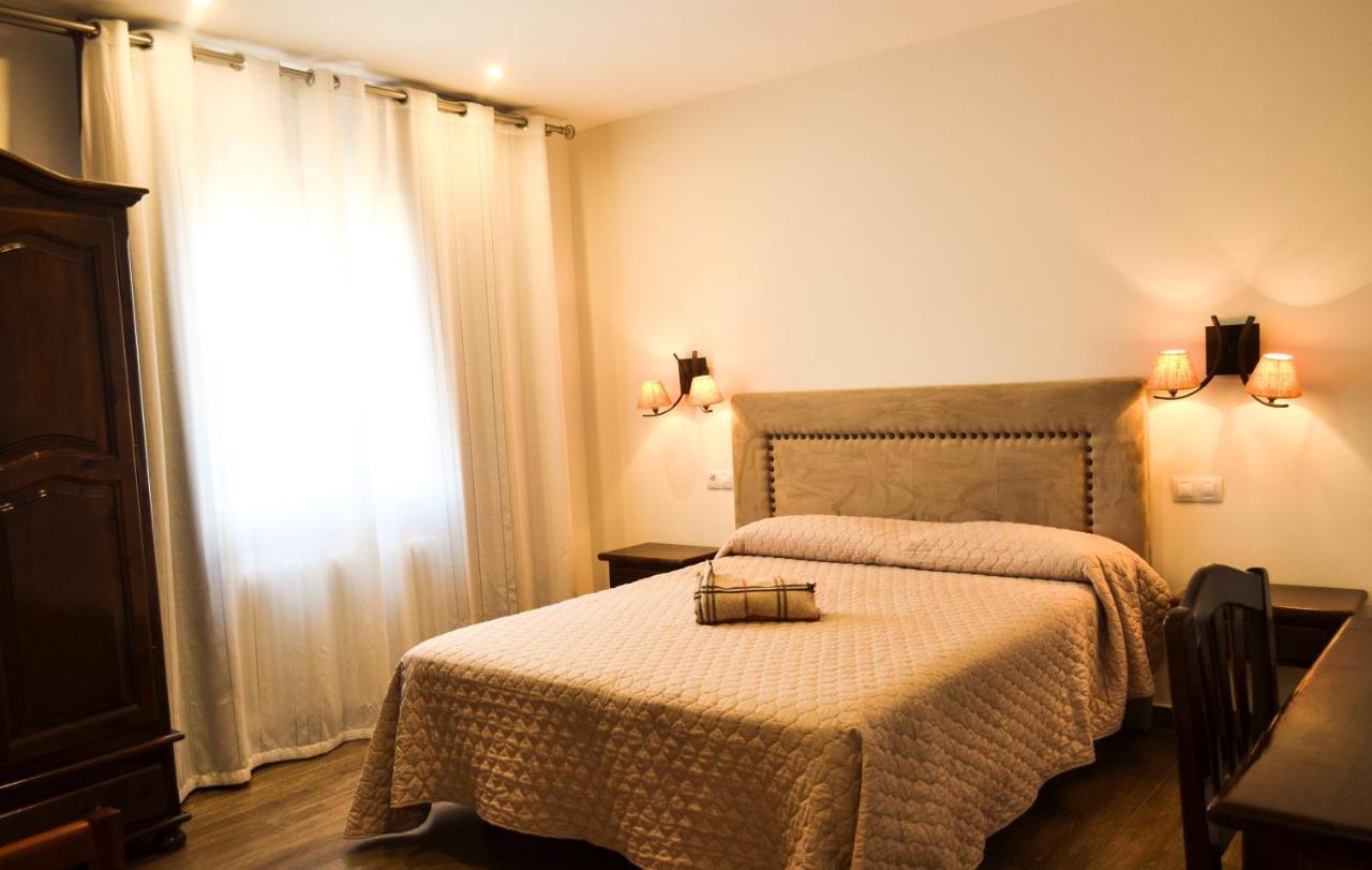 Hotel Suiza Bronchales Ngoại thất bức ảnh