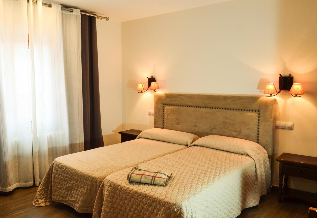 Hotel Suiza Bronchales Ngoại thất bức ảnh