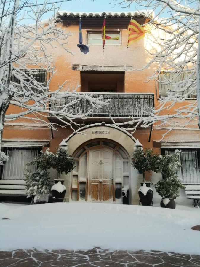Hotel Suiza Bronchales Ngoại thất bức ảnh