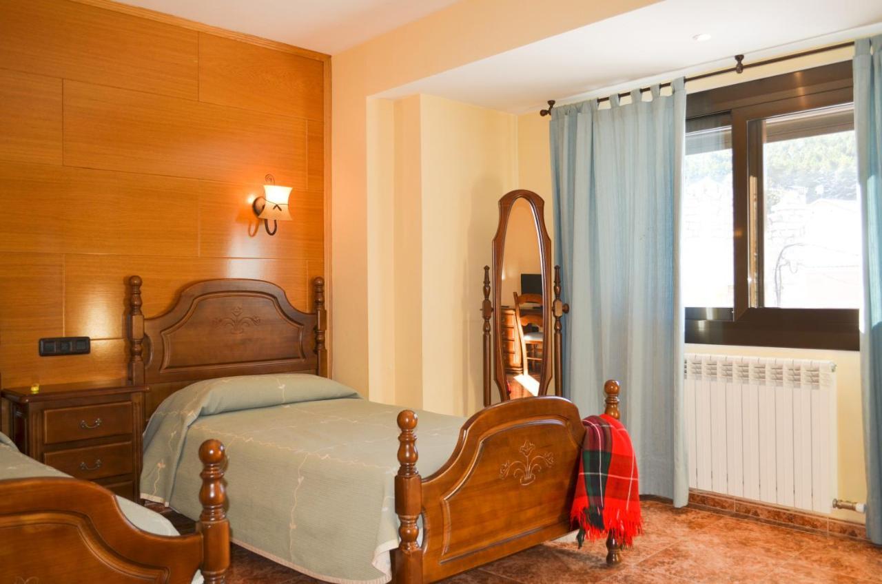 Hotel Suiza Bronchales Ngoại thất bức ảnh