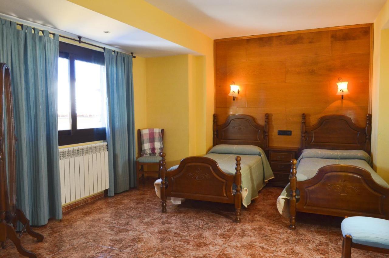 Hotel Suiza Bronchales Ngoại thất bức ảnh