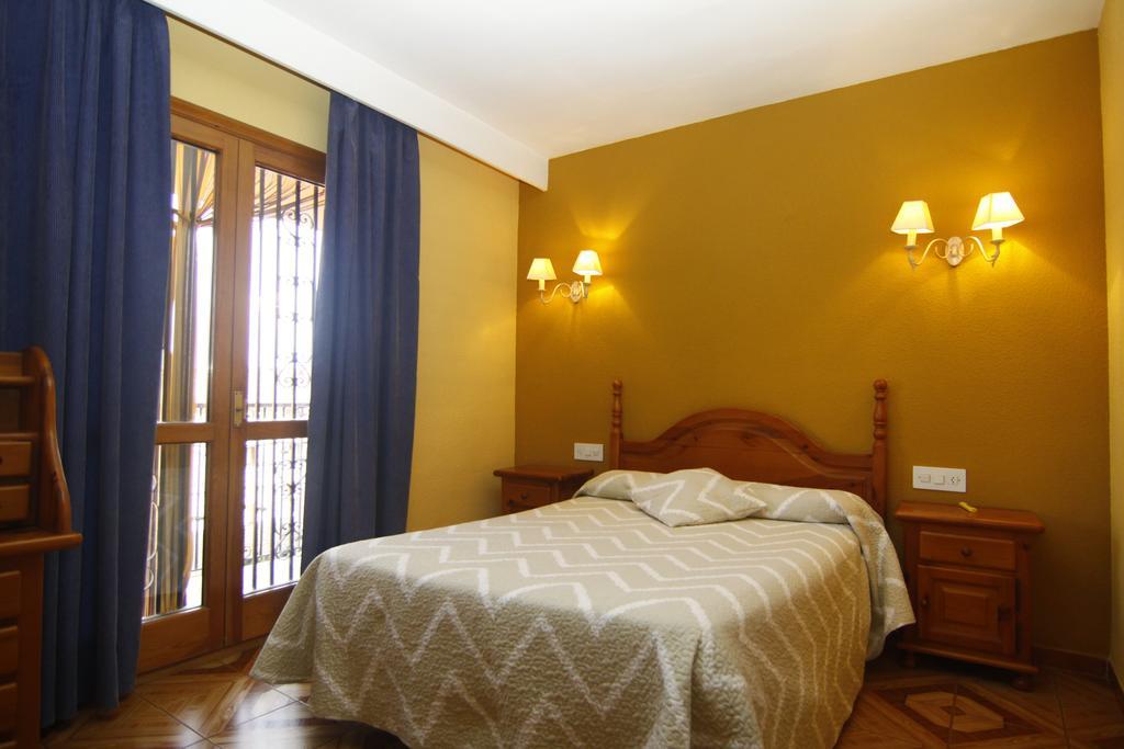 Hotel Suiza Bronchales Ngoại thất bức ảnh