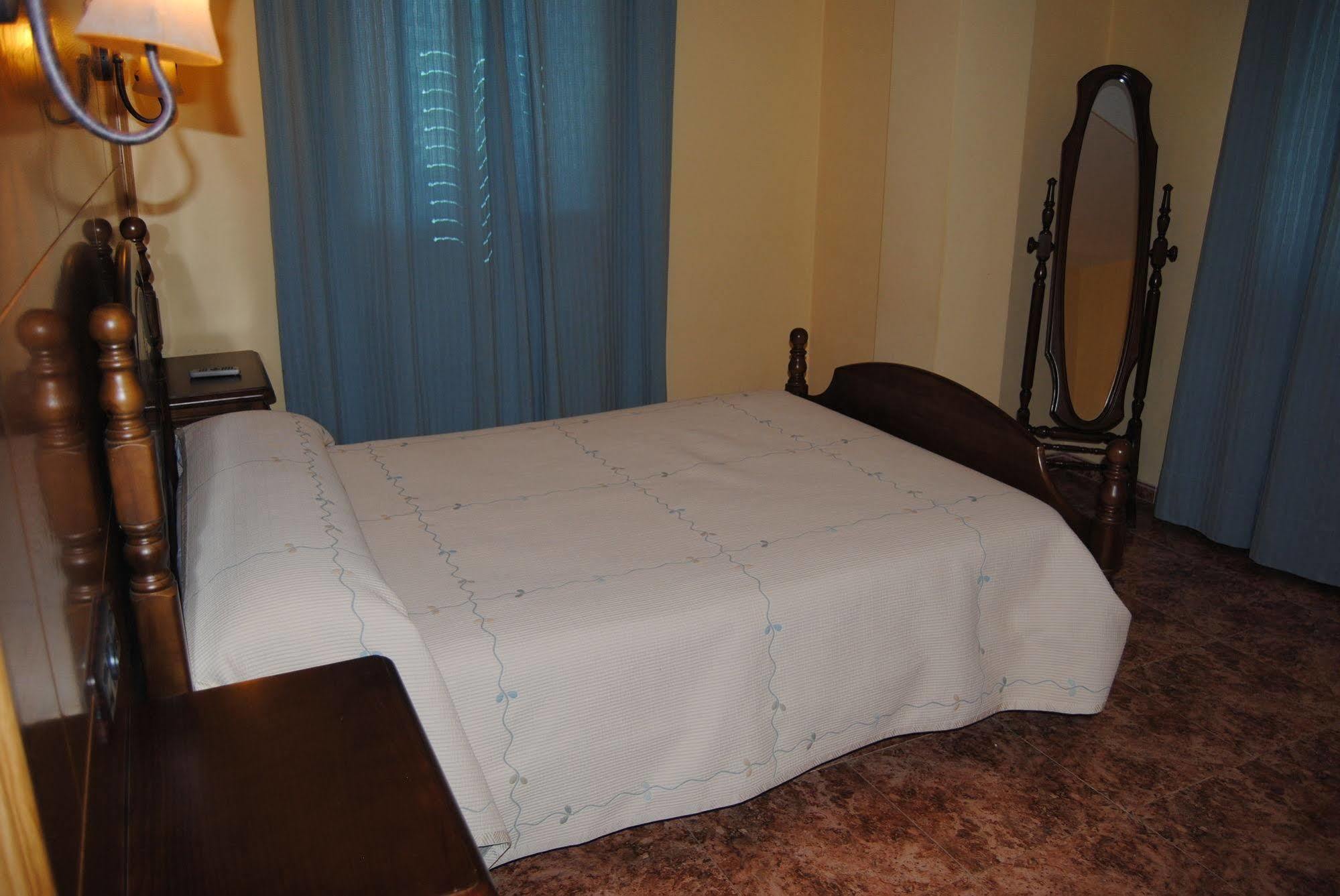 Hotel Suiza Bronchales Ngoại thất bức ảnh