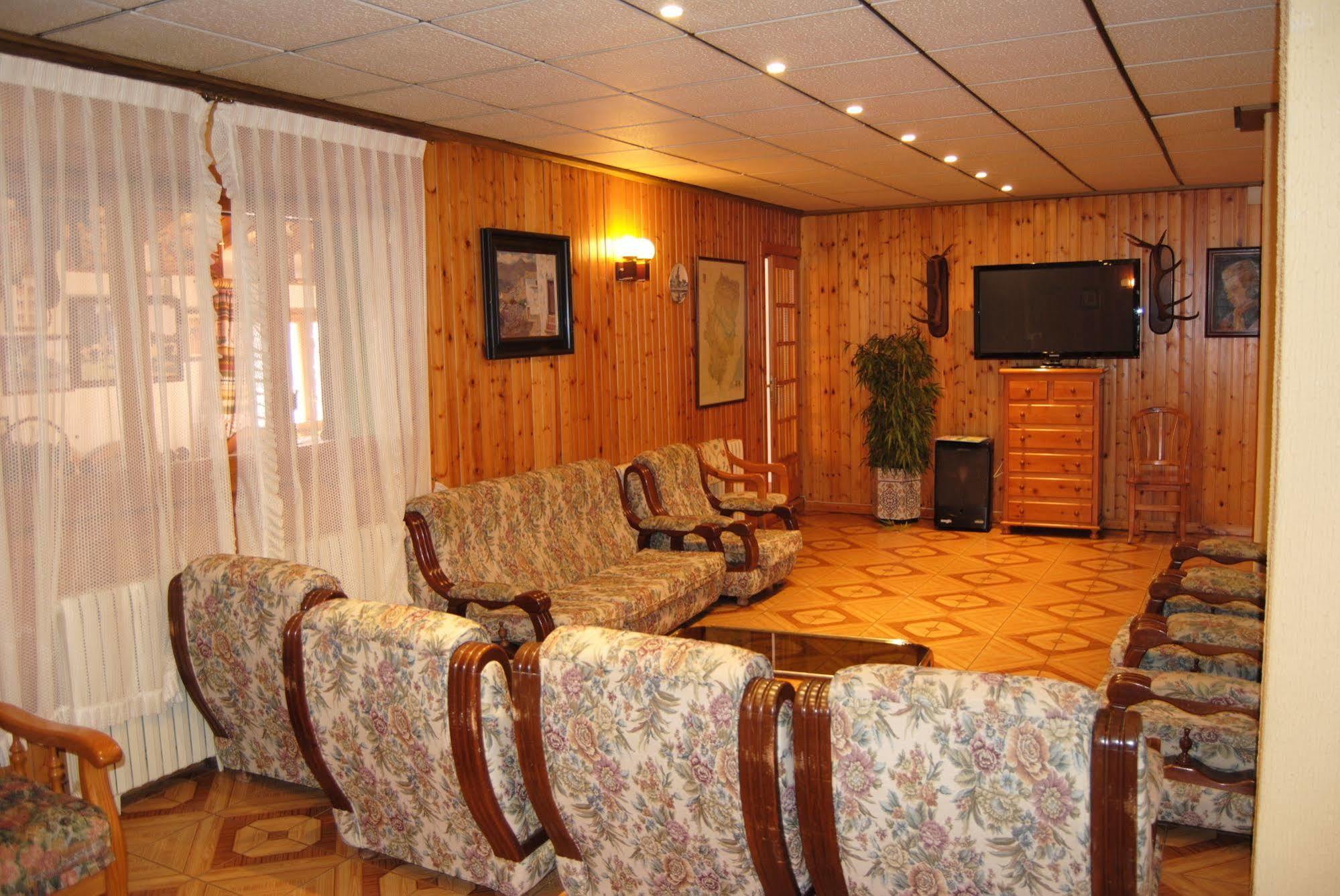 Hotel Suiza Bronchales Ngoại thất bức ảnh